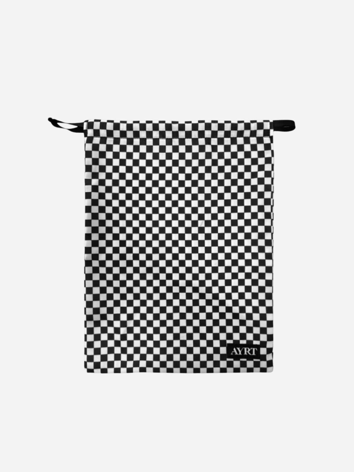 Travel drawstring bag in checkerboard pattern